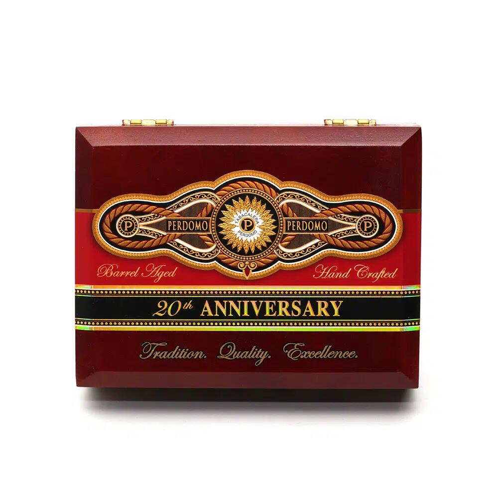 20周年日晒罗伯图