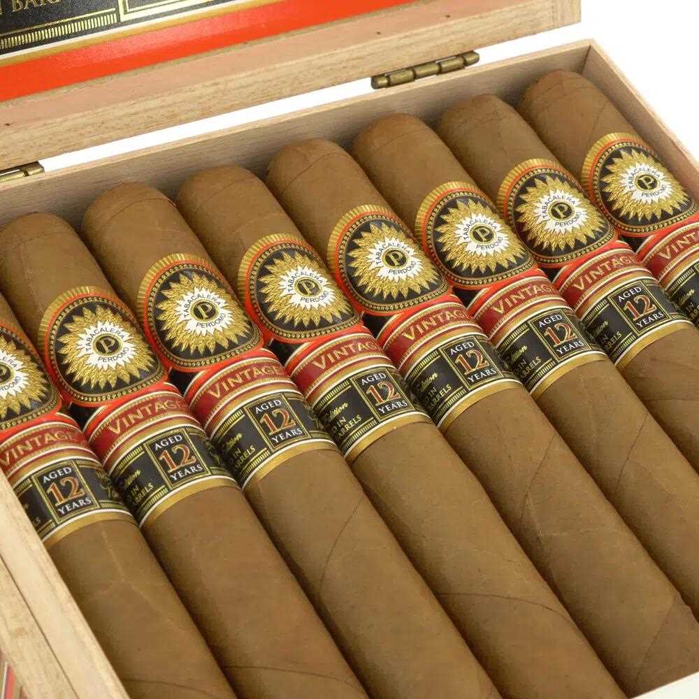 双陈年佳酿 12 年 康涅狄格州 特级戈多